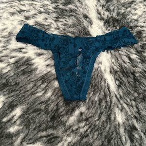 Victoria’s Secret Green Blue Lace Thong Panty Large